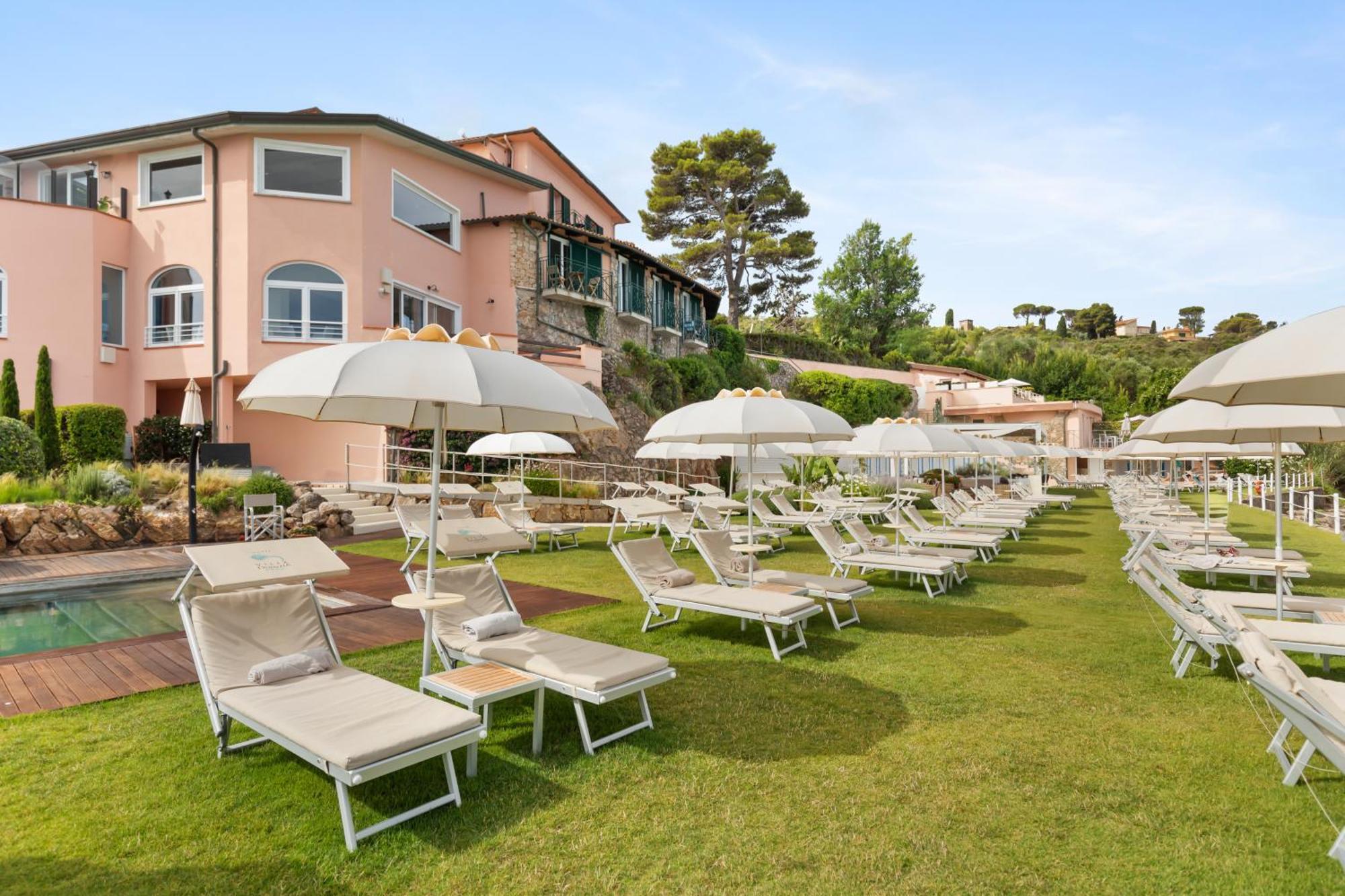 Hotel Villa Domizia Porto Santo Stefano  Eksteriør bilde